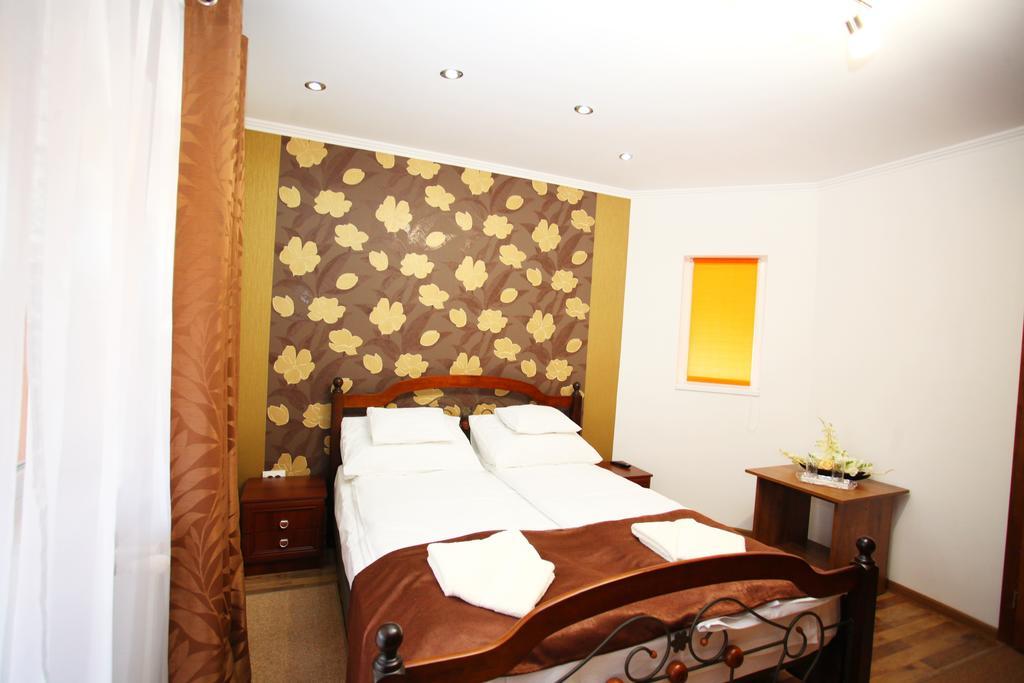 Mirage Hotel Berehove  Værelse billede